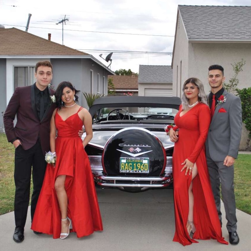 Red Prom/Formal Dress - Picture 3 of 3
